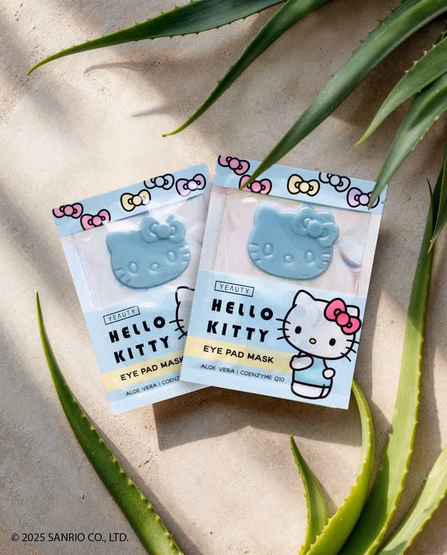 Mood image for Hello Kitty Augenpads Aloe Vera & Coenzyme Q10 eye pad mask